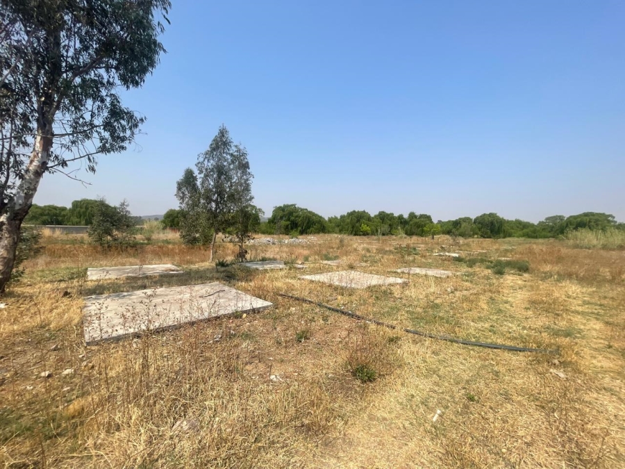 0 Bedroom Property for Sale in Olifantsvlei Gauteng