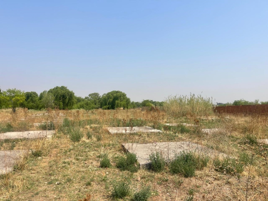 0 Bedroom Property for Sale in Olifantsvlei Gauteng