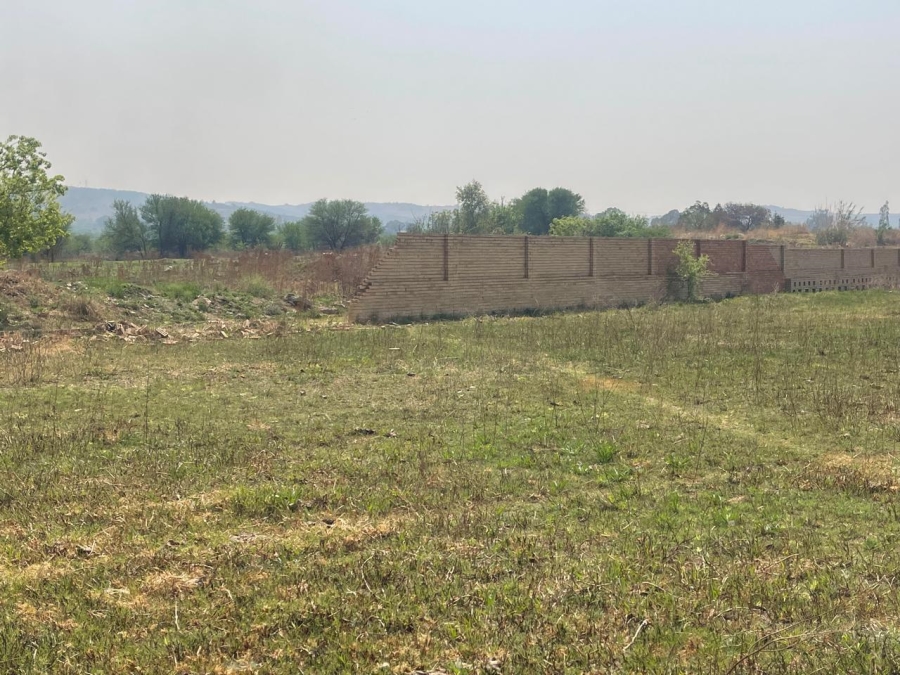 0 Bedroom Property for Sale in Olifantsvlei Gauteng