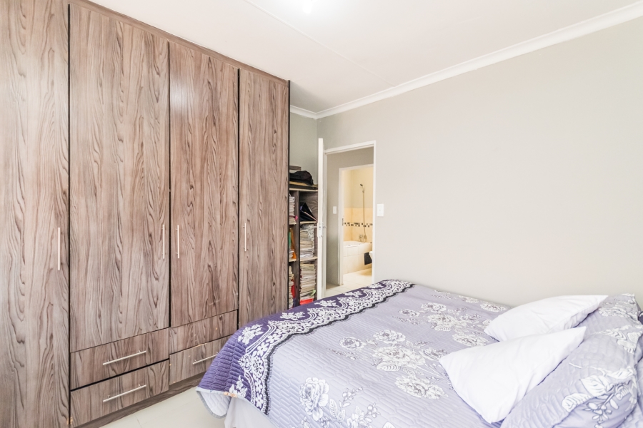 4 Bedroom Property for Sale in Cosmo City Gauteng