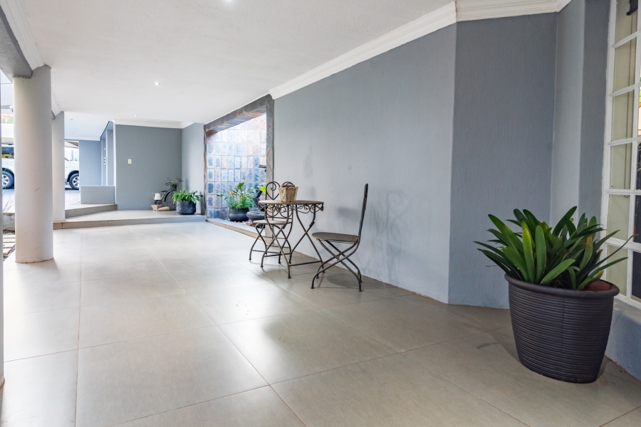 4 Bedroom Property for Sale in Noordheuwel Gauteng