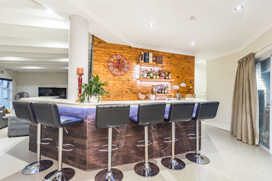 4 Bedroom Property for Sale in Noordheuwel Gauteng