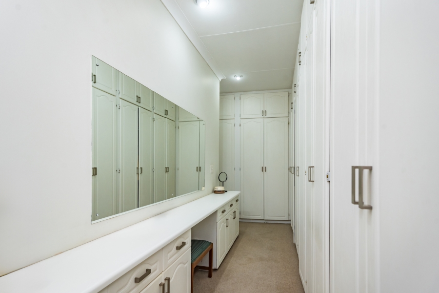 4 Bedroom Property for Sale in Noordheuwel Gauteng