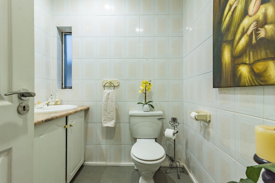 4 Bedroom Property for Sale in Noordheuwel Gauteng