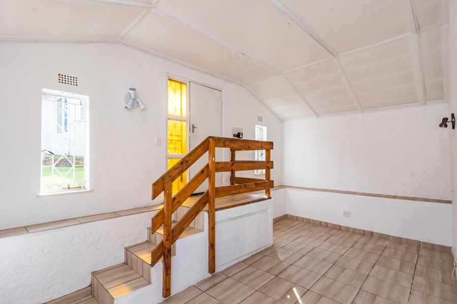 6 Bedroom Property for Sale in Florida Hills Gauteng