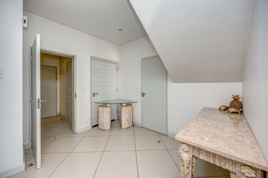 3 Bedroom Property for Sale in Rivonia Gauteng