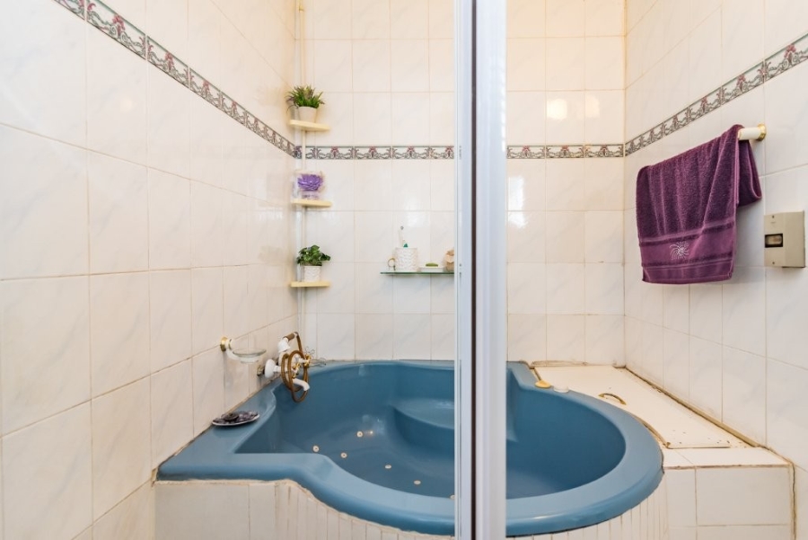 4 Bedroom Property for Sale in Riverlea Gauteng