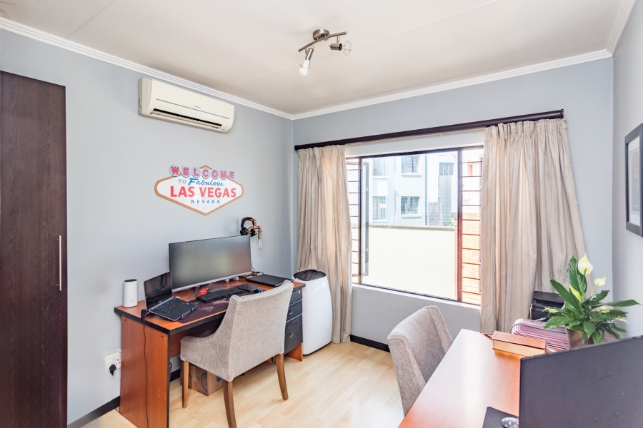 3 Bedroom Property for Sale in Douglasdale Gauteng