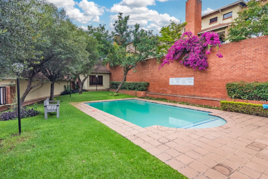 3 Bedroom Property for Sale in Douglasdale Gauteng