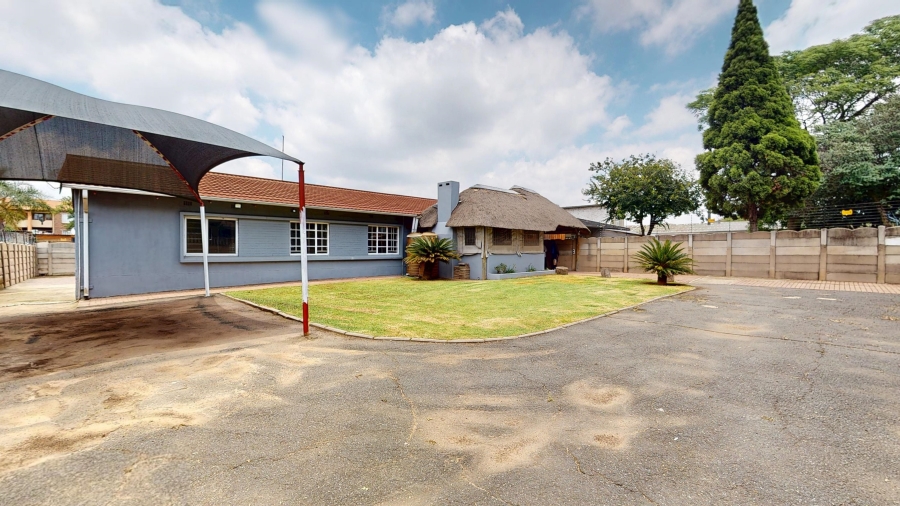 4 Bedroom Property for Sale in Comet Gauteng