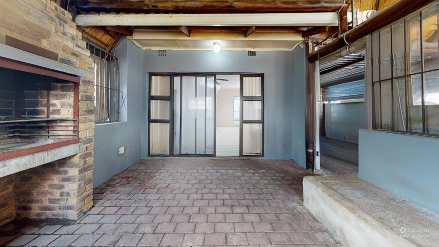 4 Bedroom Property for Sale in Comet Gauteng