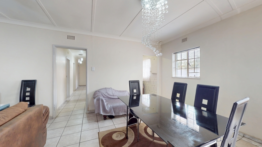 4 Bedroom Property for Sale in Comet Gauteng