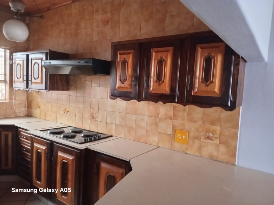 3 Bedroom Property for Sale in Flora Gardens Gauteng