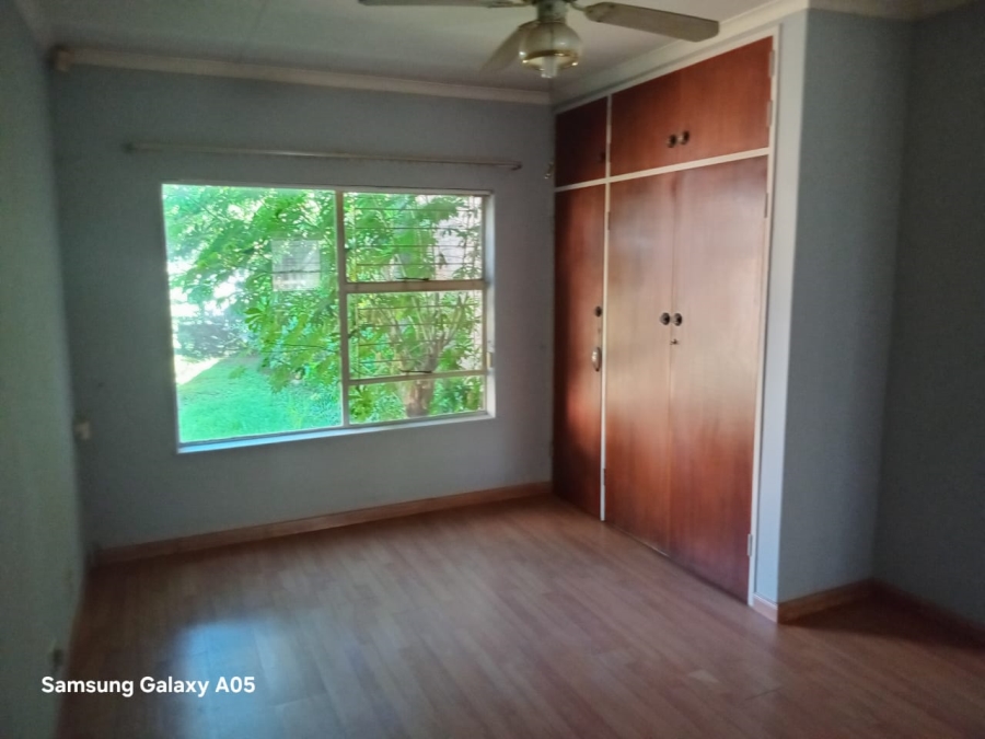 3 Bedroom Property for Sale in Flora Gardens Gauteng