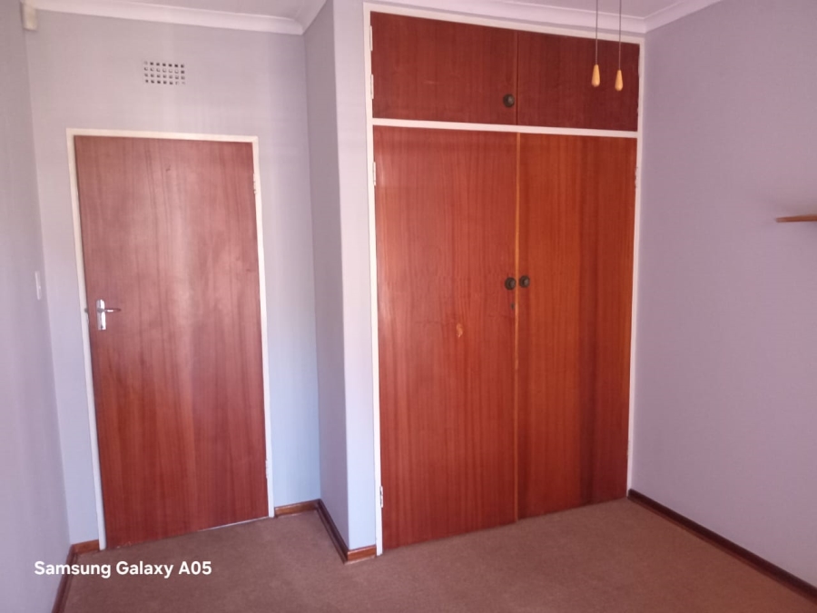3 Bedroom Property for Sale in Flora Gardens Gauteng