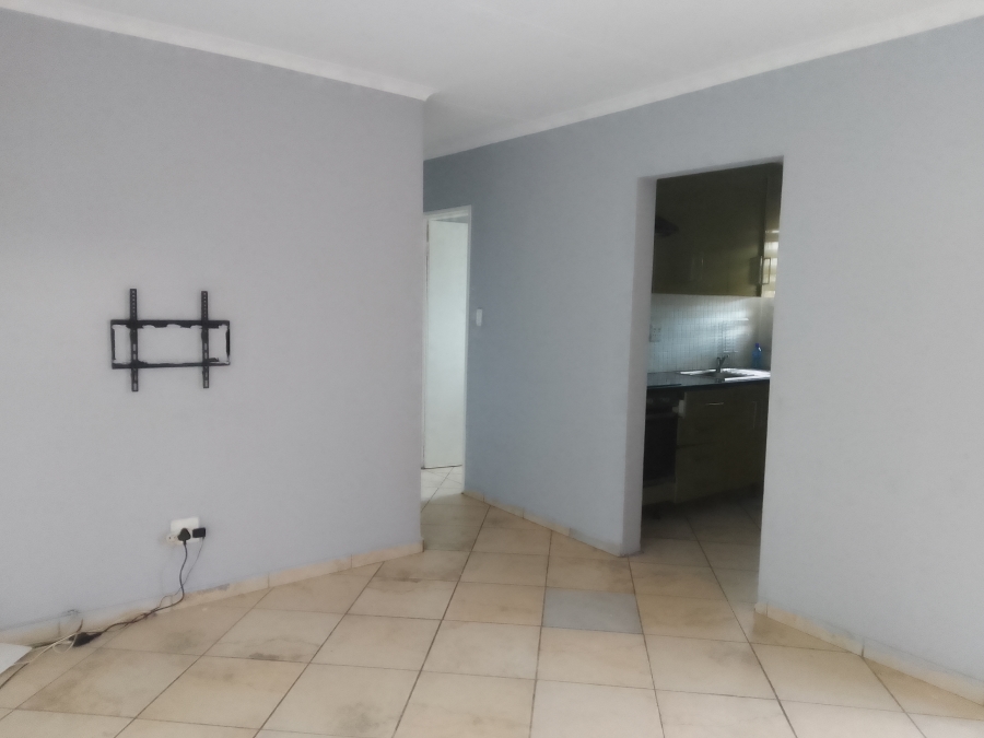 To Let 3 Bedroom Property for Rent in Blue Hills Gauteng
