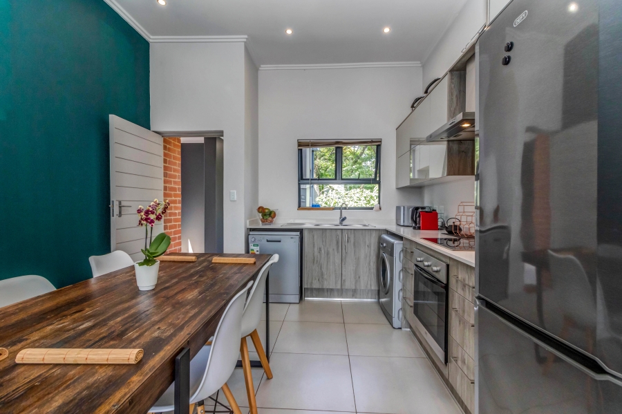 2 Bedroom Property for Sale in Broadacres Gauteng