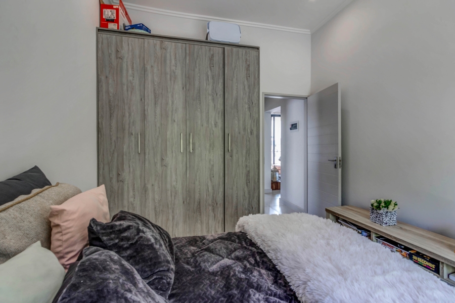 2 Bedroom Property for Sale in Broadacres Gauteng