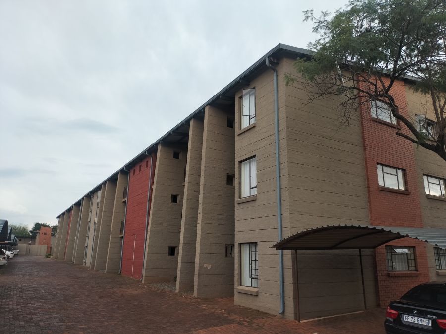 0 Bedroom Property for Sale in Dorandia Gauteng