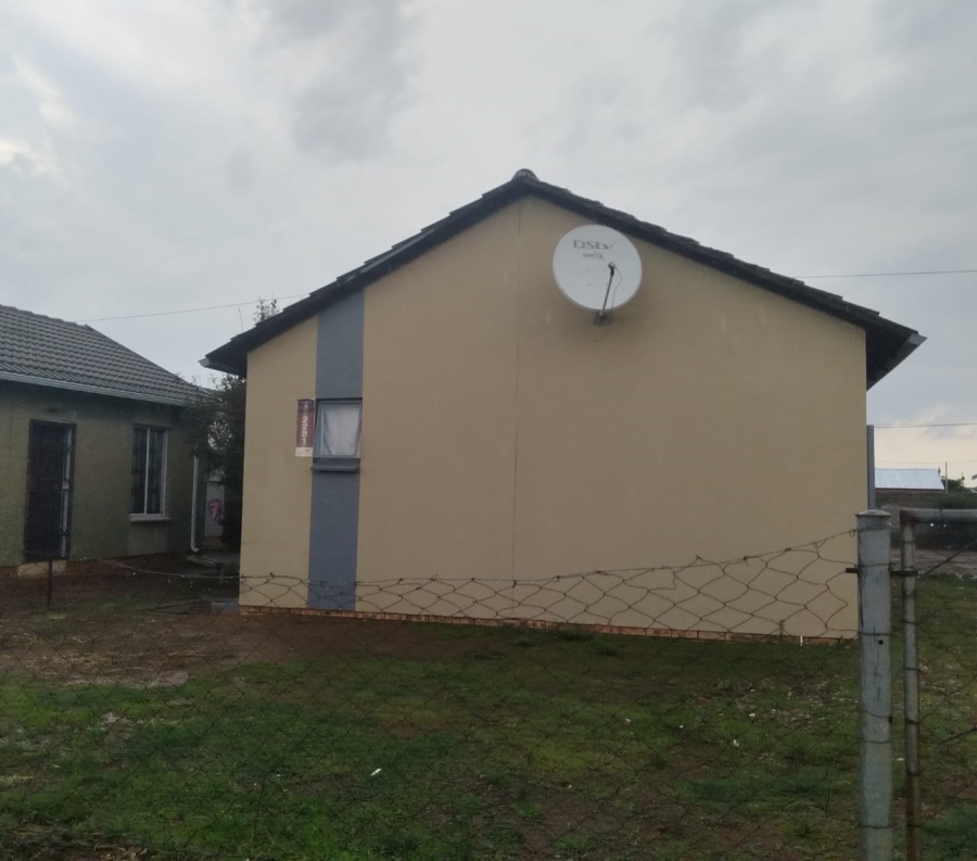 2 Bedroom Property for Sale in Savanna City Gauteng