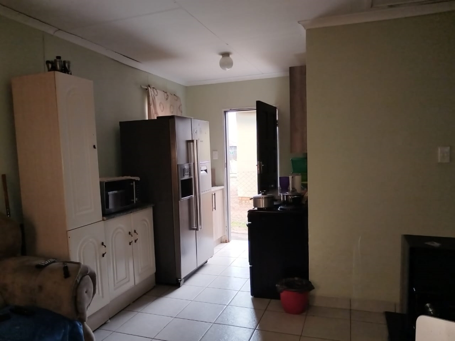 2 Bedroom Property for Sale in Savanna City Gauteng