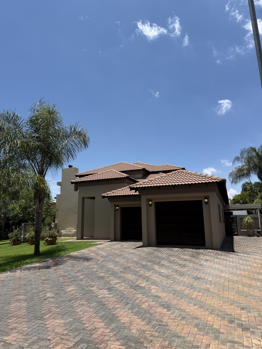 3 Bedroom Property for Sale in Zambezi Country Estate Gauteng