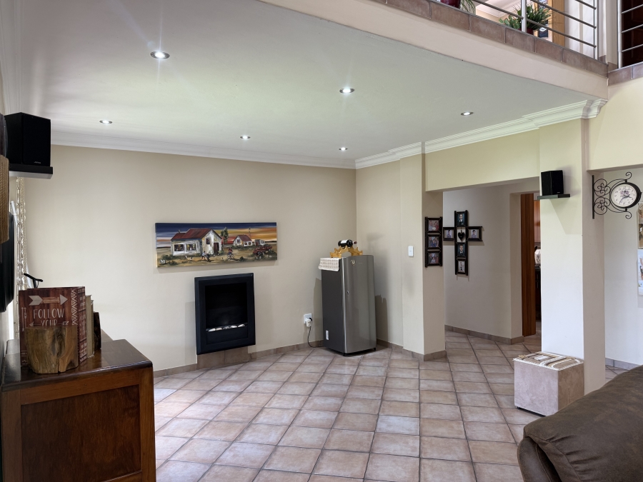 3 Bedroom Property for Sale in Zambezi Country Estate Gauteng