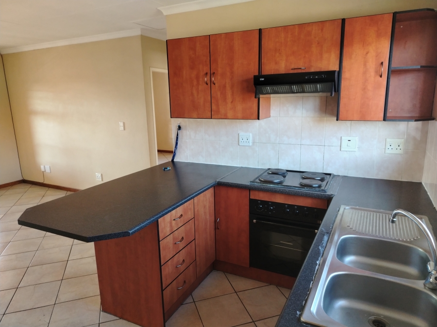 To Let 2 Bedroom Property for Rent in Rand Collieries Gauteng