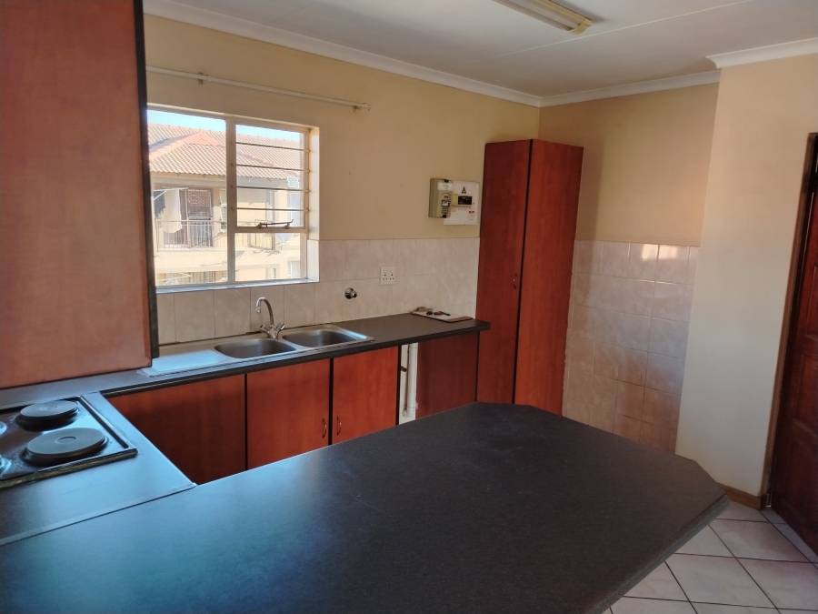 To Let 2 Bedroom Property for Rent in Rand Collieries Gauteng