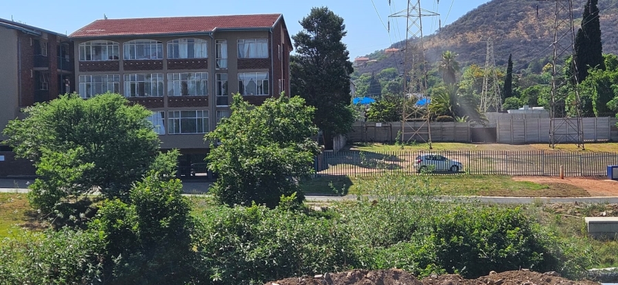 To Let 2 Bedroom Property for Rent in Mondeor Gauteng