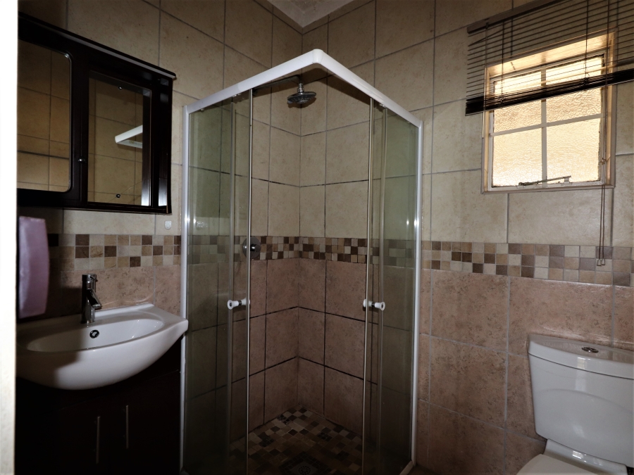 To Let 3 Bedroom Property for Rent in Edleen Gauteng