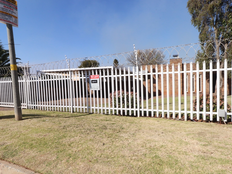 To Let 3 Bedroom Property for Rent in Edleen Gauteng