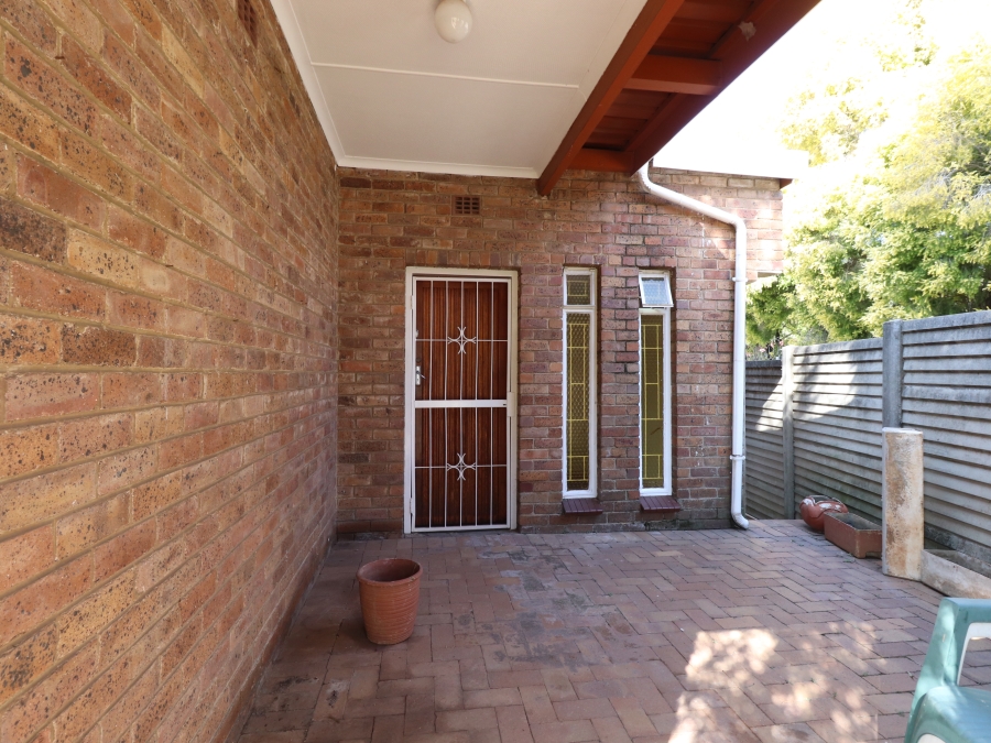 To Let 3 Bedroom Property for Rent in Edleen Gauteng