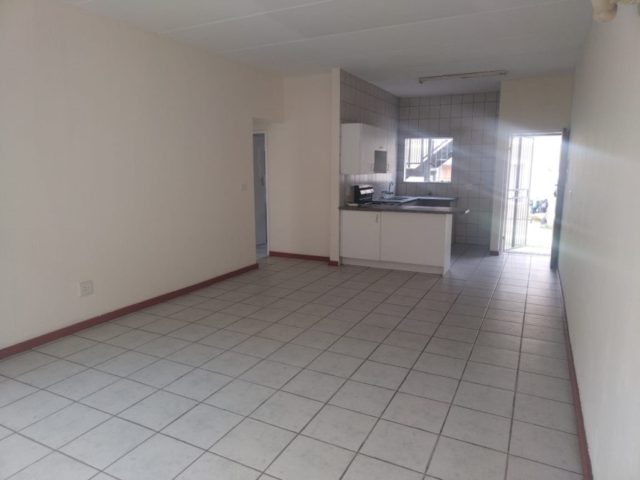 2 Bedroom Property for Sale in Comet Gauteng