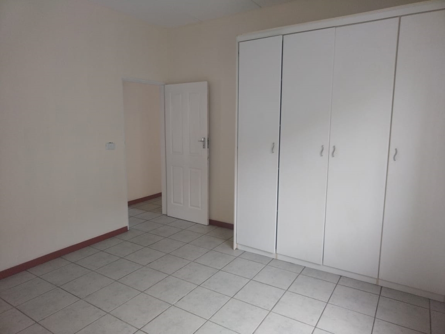 2 Bedroom Property for Sale in Comet Gauteng