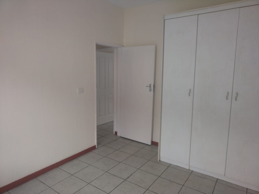 2 Bedroom Property for Sale in Comet Gauteng