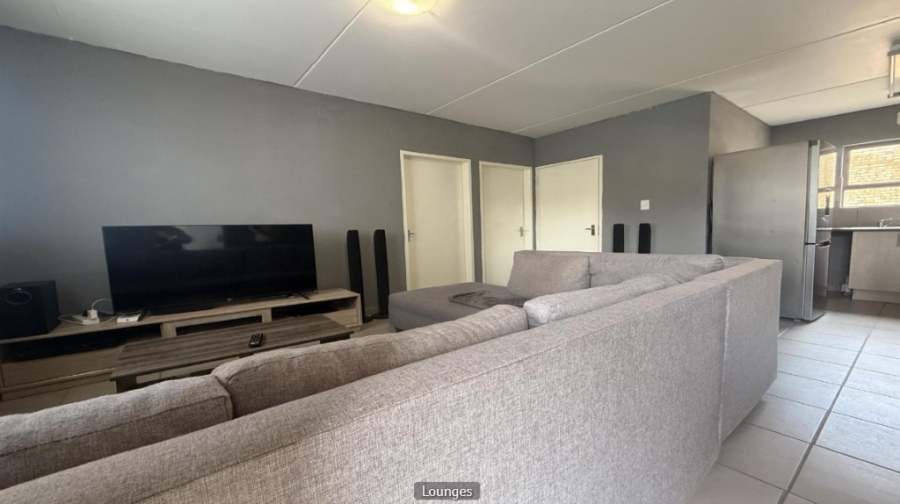 2 Bedroom Property for Sale in Albertsdal Gauteng