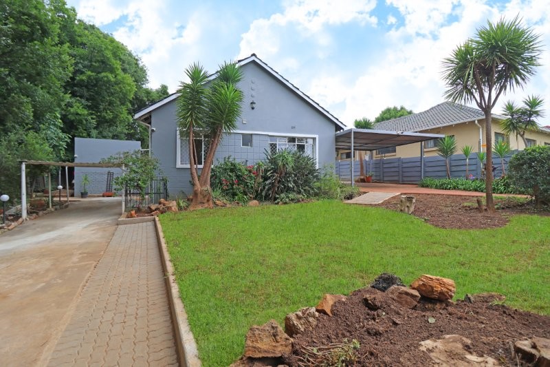 To Let 3 Bedroom Property for Rent in Franklin Roosevelt Park Gauteng