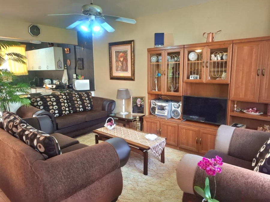 2 Bedroom Property for Sale in Greenhills Gauteng