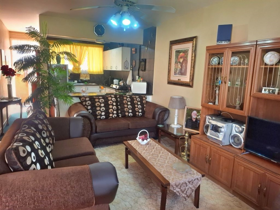 2 Bedroom Property for Sale in Greenhills Gauteng