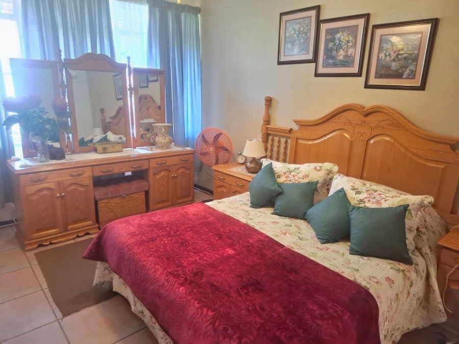 2 Bedroom Property for Sale in Greenhills Gauteng