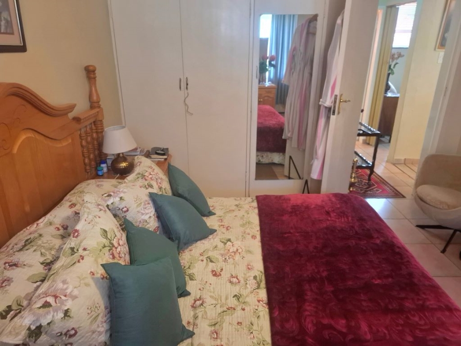 2 Bedroom Property for Sale in Greenhills Gauteng