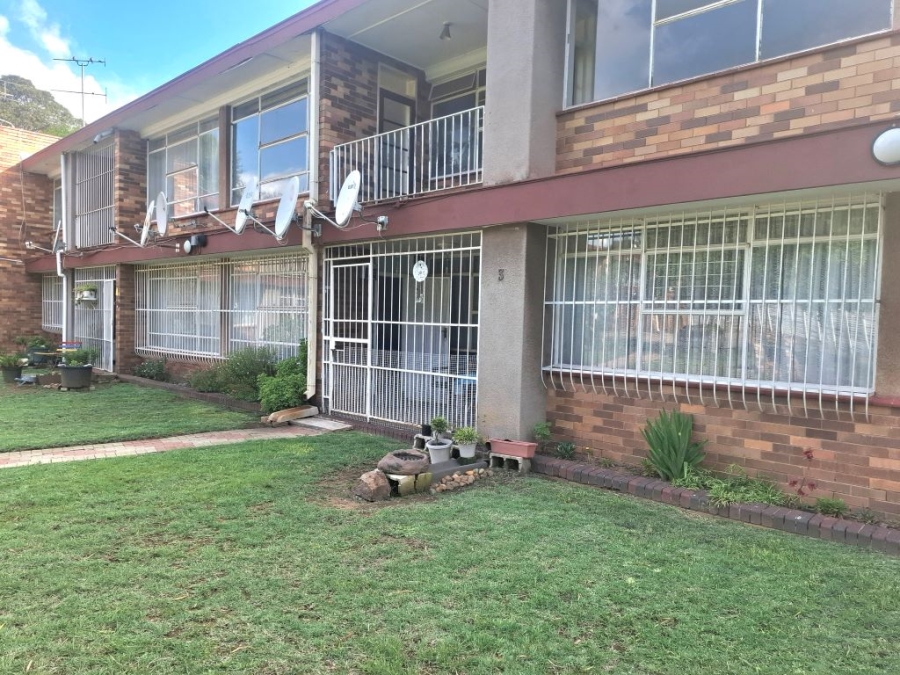 2 Bedroom Property for Sale in Greenhills Gauteng