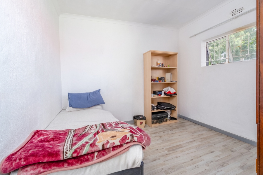 3 Bedroom Property for Sale in Fontainebleau Gauteng