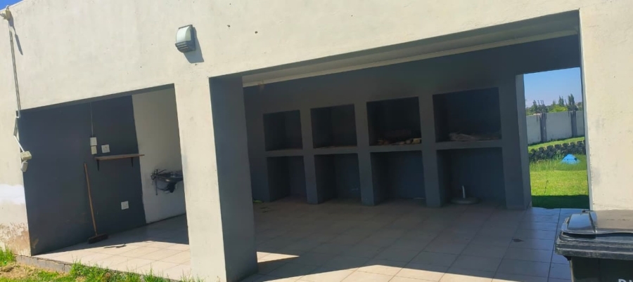 To Let 2 Bedroom Property for Rent in Witpoortjie Gauteng