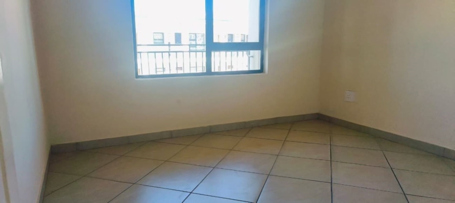To Let 2 Bedroom Property for Rent in Witpoortjie Gauteng
