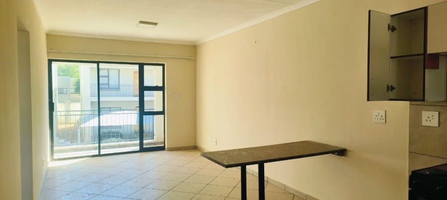 To Let 2 Bedroom Property for Rent in Witpoortjie Gauteng
