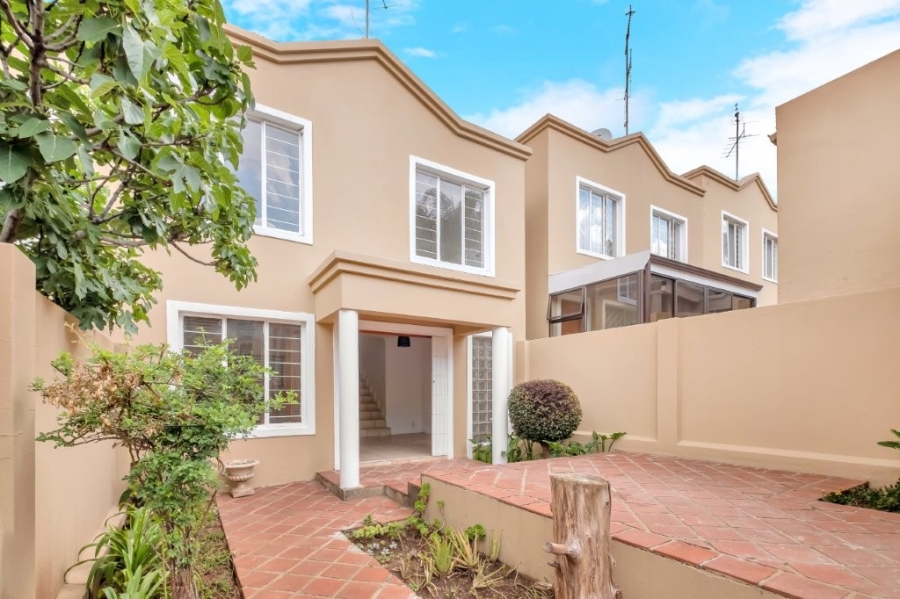 2 Bedroom Property for Sale in Melrose North Gauteng