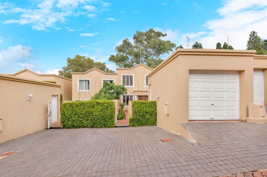 2 Bedroom Property for Sale in Melrose North Gauteng