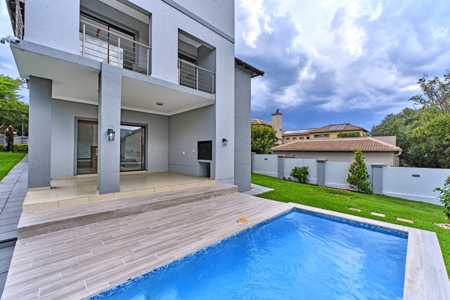 To Let 6 Bedroom Property for Rent in Kyalami Glen Estate Gauteng